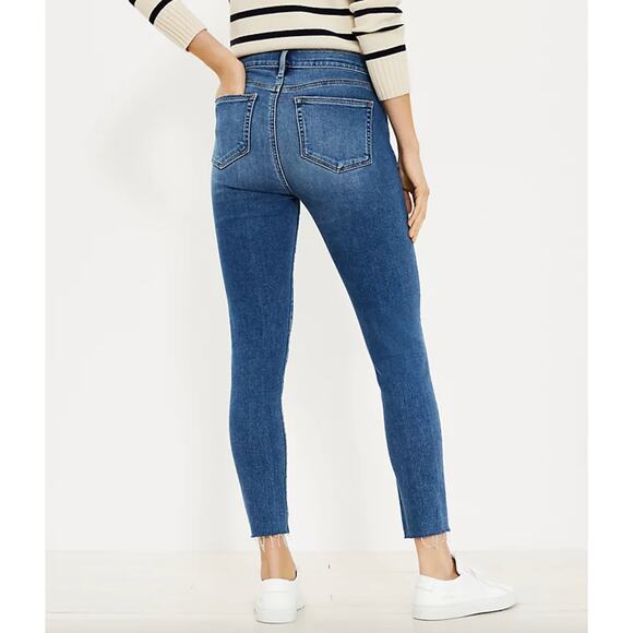 Loft Women's Mid Rise Skinny Jeans Mid Indigo Wash Size 29 Size 8 - Picture 11 of 11